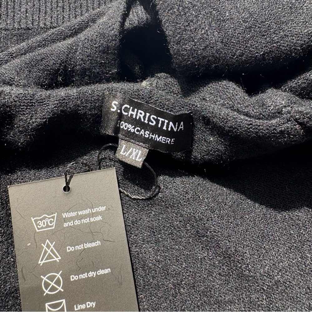 S. Christina Black Cashmere Hoodie - Brand New - L/XL - Picture 7 of 7